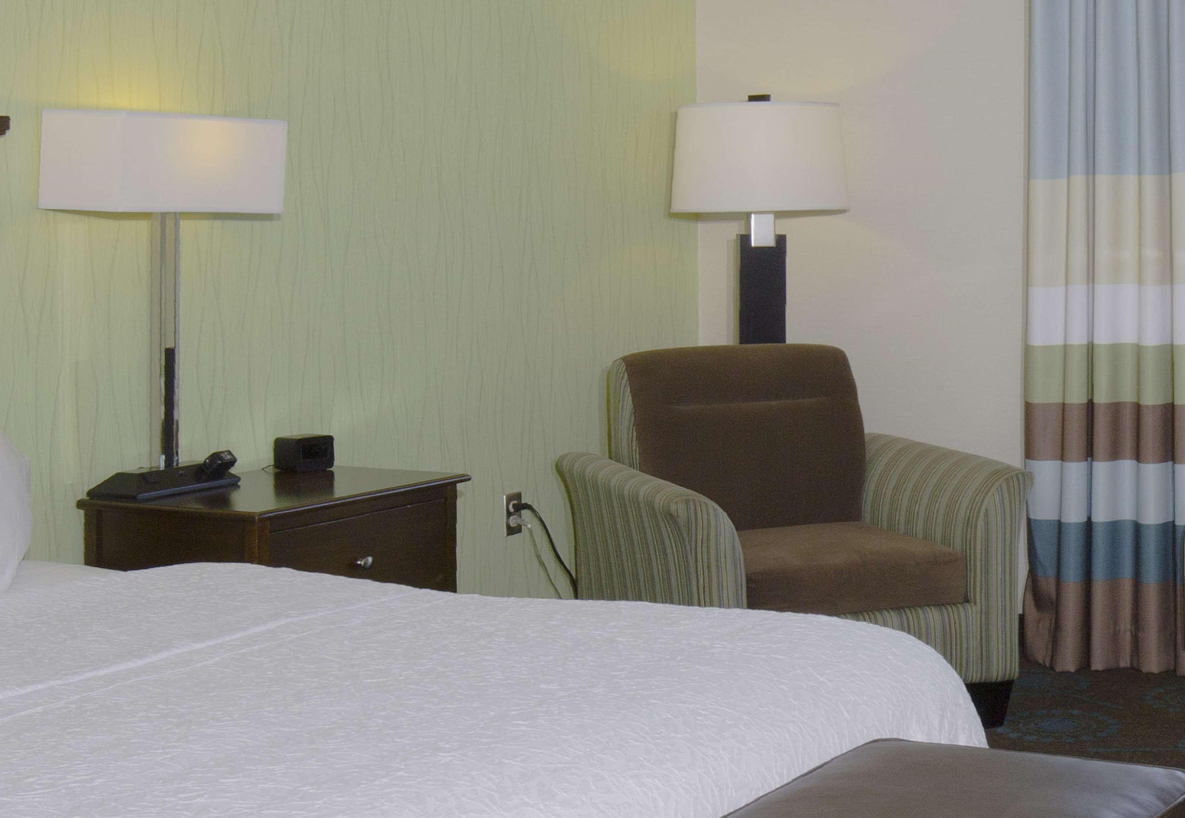 Hampton Inn & Suites Suisun City Waterfront Bagian luar foto