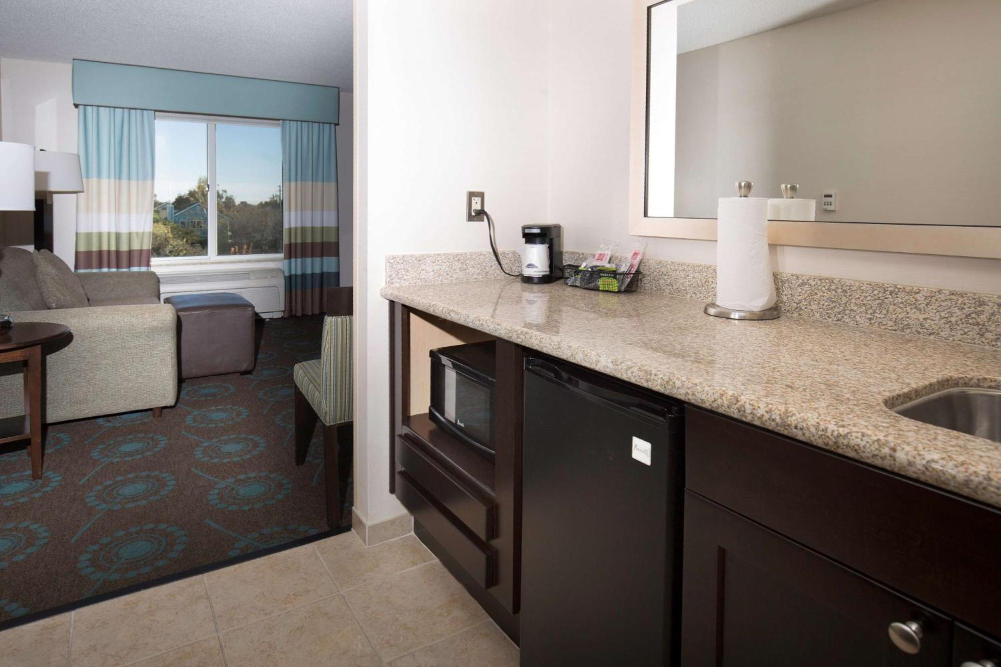 Hampton Inn & Suites Suisun City Waterfront Bagian luar foto