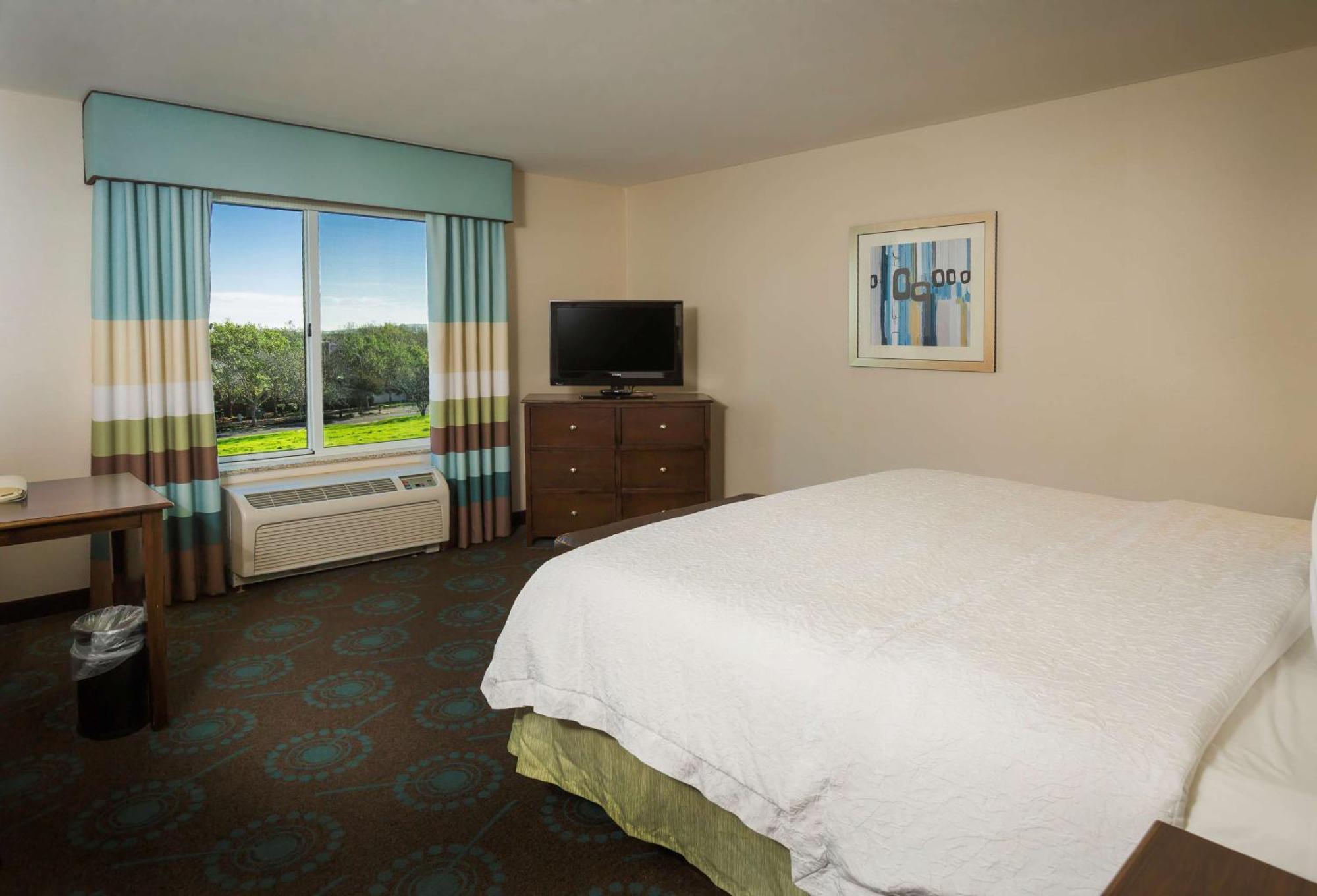 Hampton Inn & Suites Suisun City Waterfront Bagian luar foto