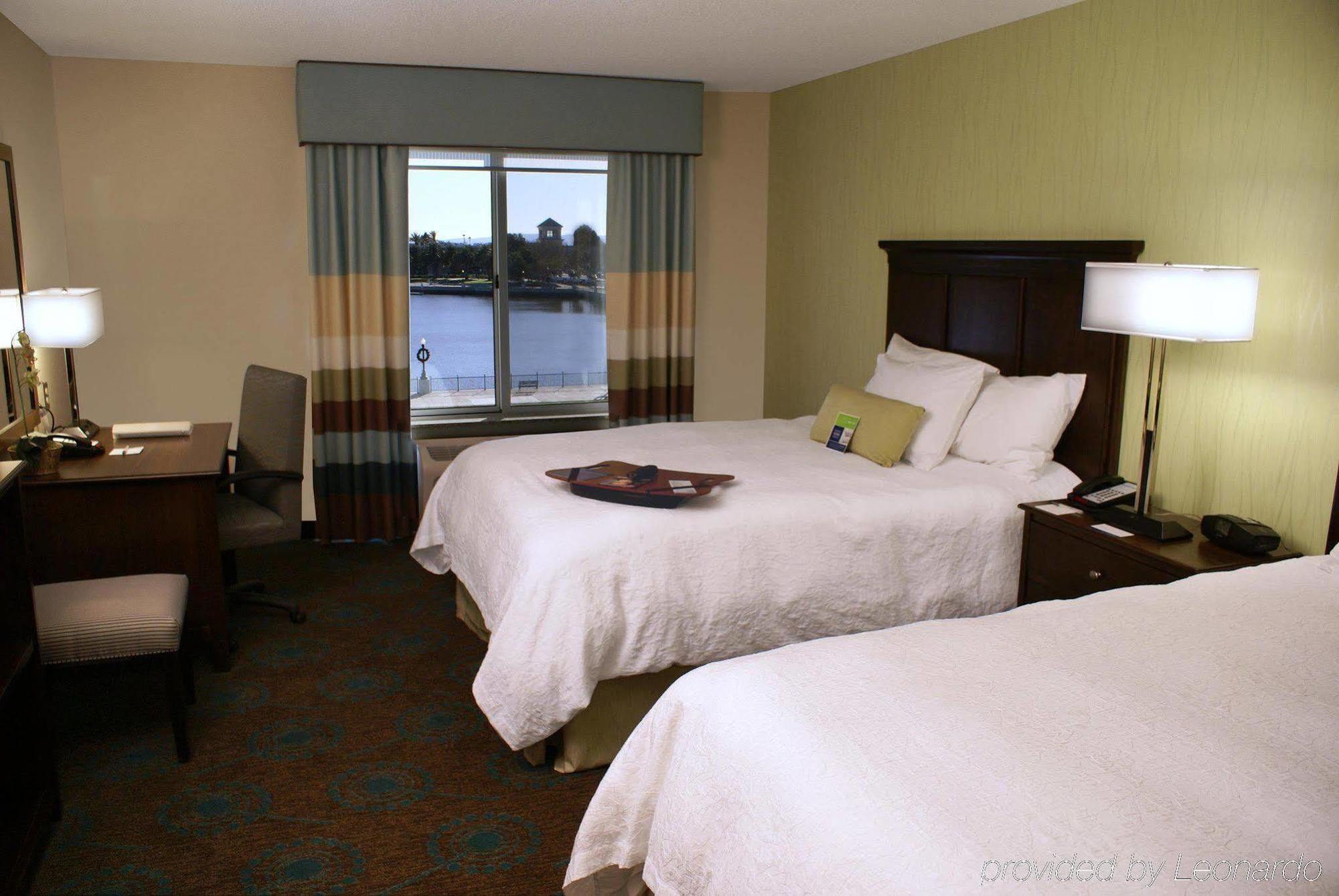 Hampton Inn & Suites Suisun City Waterfront Ruang foto
